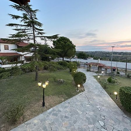 Archontiko Alexandros Luxury Suites Kardiá 外观 照片