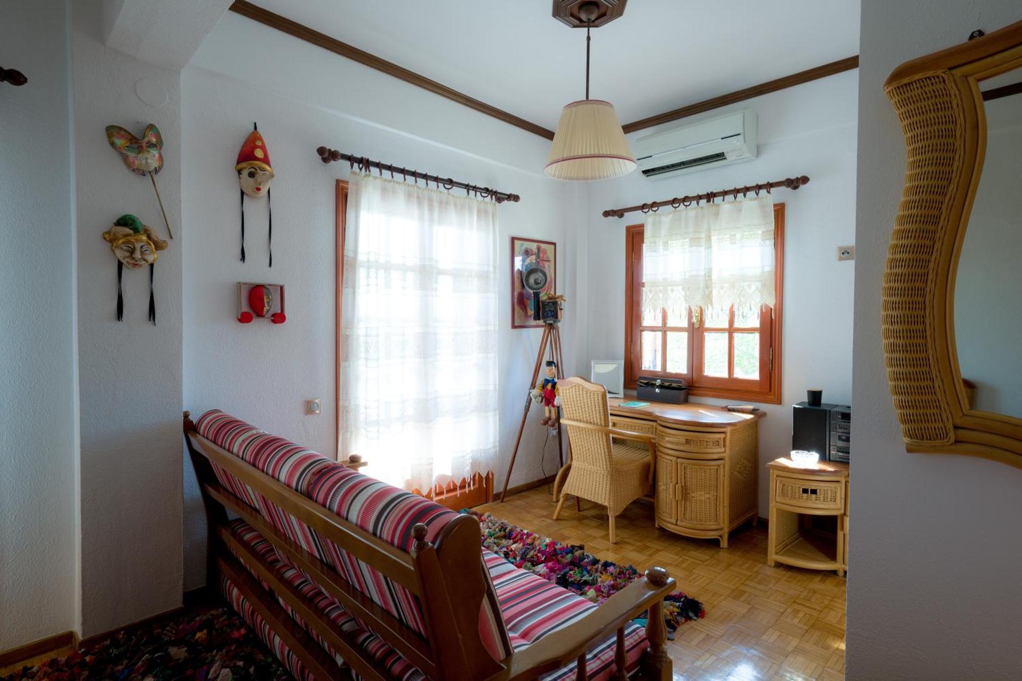 Archontiko Alexandros Luxury Suites Kardiá 外观 照片