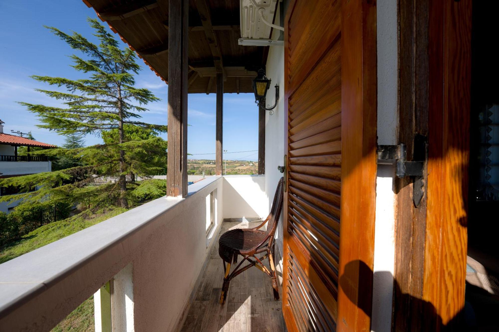 Archontiko Alexandros Luxury Suites Kardiá 外观 照片